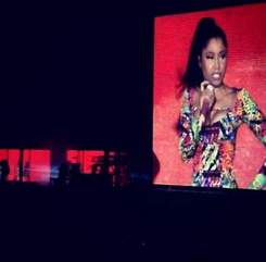 Beyonce feat. Nicki Minaj - Flawless (Live in Paris)