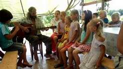 Дети поют песню Николая Емелина - Русь. (И летит на крылатом коне Русь в далекие тысячелетия)
