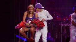 Justin Bieber - One less Lonely Girl (LIVE)