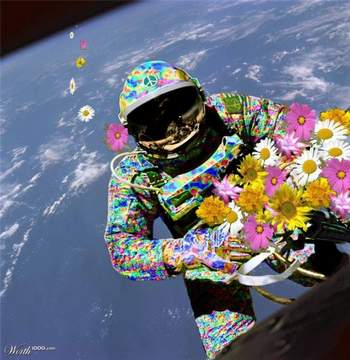 Космонавт и Спутники - Если очень захотеть можно в космос полететь