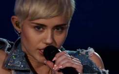 Miley Cyrus - Drive (Live on MTV Unplugged)