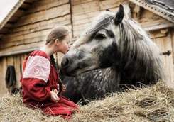 Пелагея и Дарья Мороз - Выйду ночью в поле с конем (Любэ)