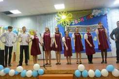 Русские народные песни - Как хотела меня мать