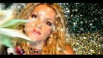 Shakira - Underneath Your Clothes (minus)